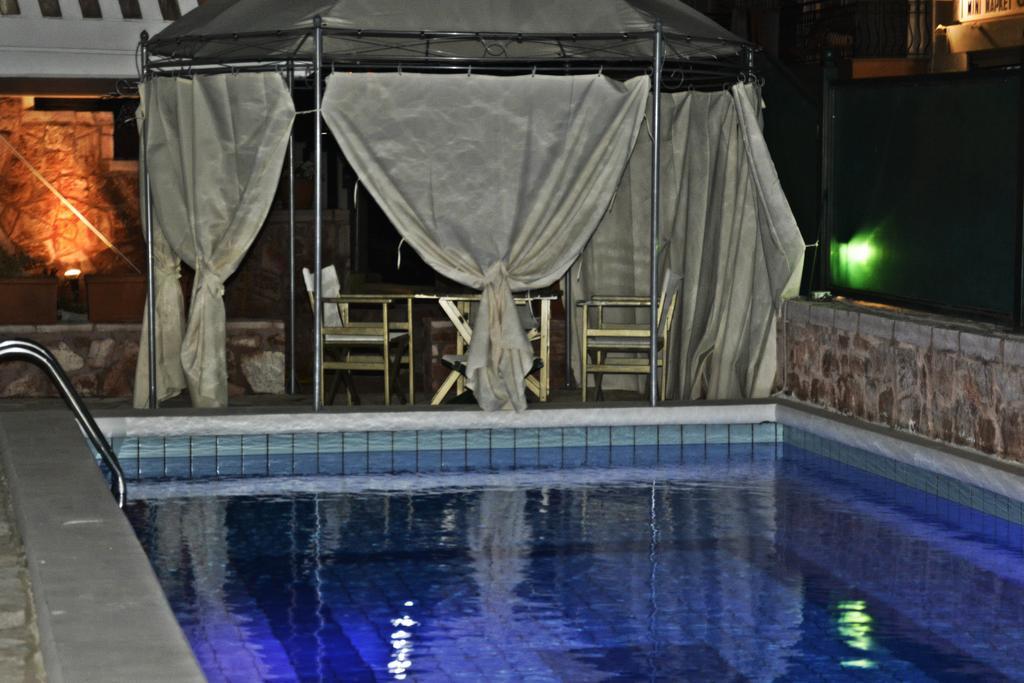 Hotel Cariatis Nea Kallikrateia